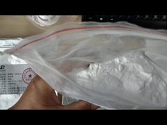 Bahan baku B3 bubuk vitamin massal serum asam nikotin 99% Niacinamide CAS 98-92-0